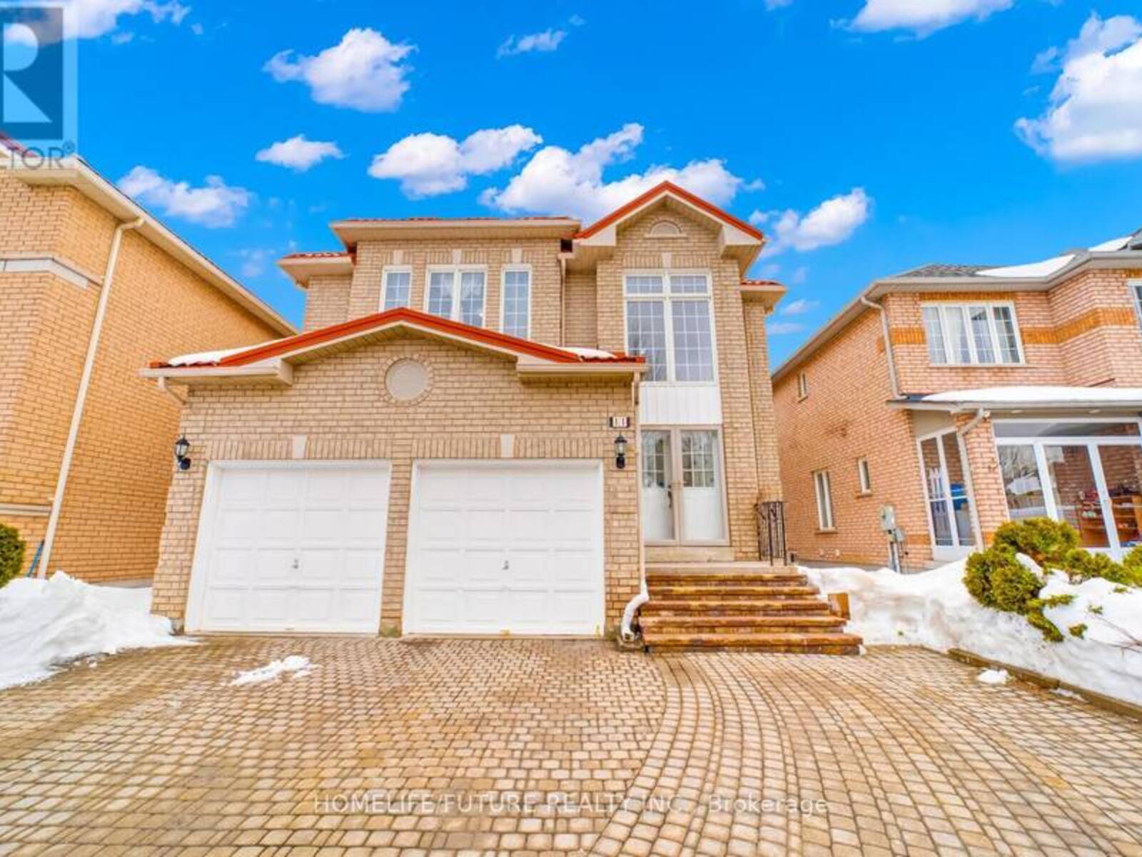 11 FERNCLIFFE CRESCENT, Markham, Ontario L3S 4N9