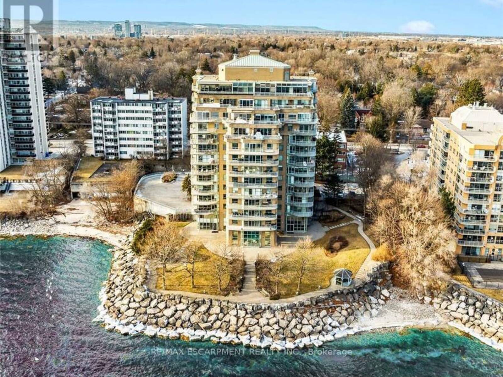 403 - 2190 LAKESHORE ROAD, Burlington, Ontario L7R 4K1