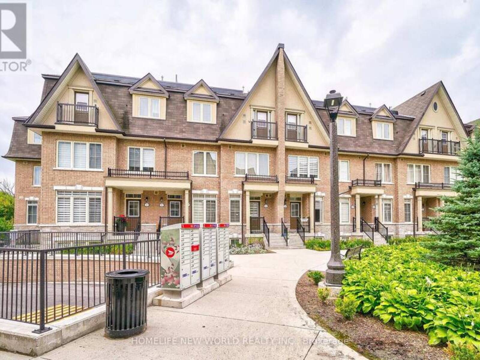 38 - 181 PARKTREE DRIVE, Vaughan, Ontario L6A 5B1