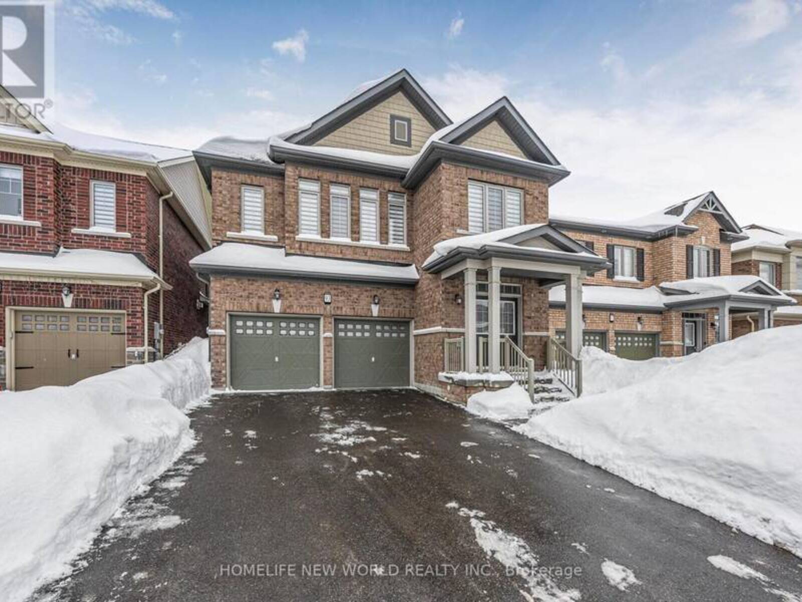 93 BEN SINCLAIR AVENUE, East Gwillimbury, Ontario L9N 0S3