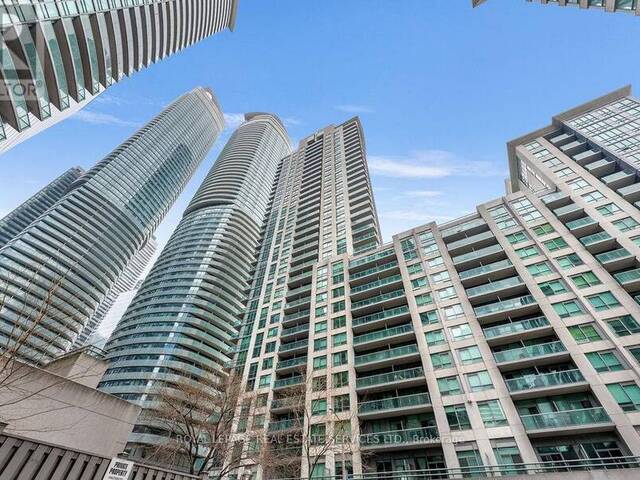 3709 - 19 GRAND TRUNK CRESCENT Toronto Ontario, M5J 3A3 - 2 Bedrooms Waterfront Condo For Sale