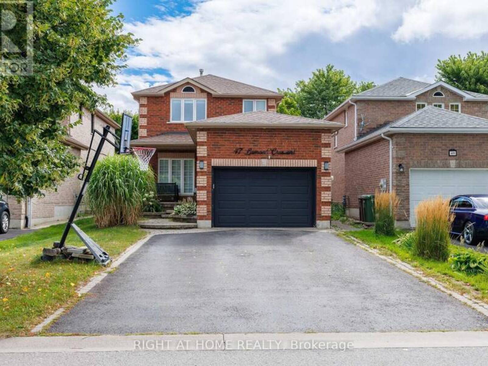 47 LAMONT CRESCENT, Barrie, Ontario L4N 2H3