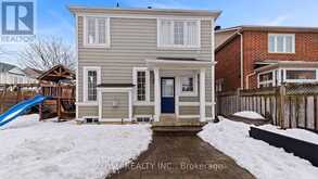 30 ROCKING HORSE STREET | Markham Ontario | Slide Image Thirty-one