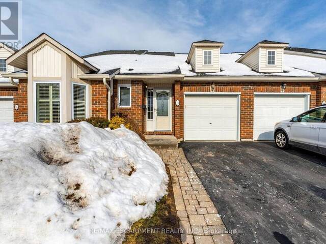 17 - 222 FELLOWES CRESCENT Hamilton Ontario, L8B 0R1 - Property For Sale