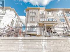 206-30 HALLIFORD PLACE Brampton Ontario, L6P 4R1