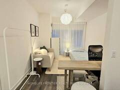 1414 - 195 REDPATH AVENUE Toronto Ontario, M4P 0E4