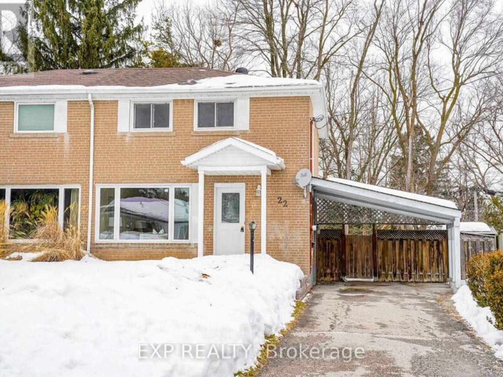 22 JONES COURT, Aurora, Ontario L4G 2B8