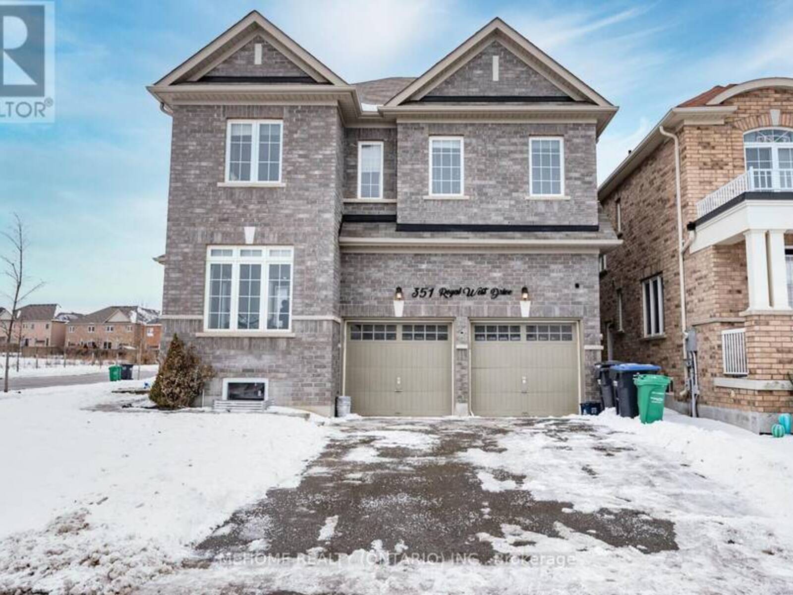 351 ROYAL WEST DRIVE, Brampton, Ontario L6X 5J6