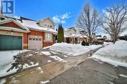 10 MEADOW'S END CRESCENT | Uxbridge Ontario | Slide Image Forty-two