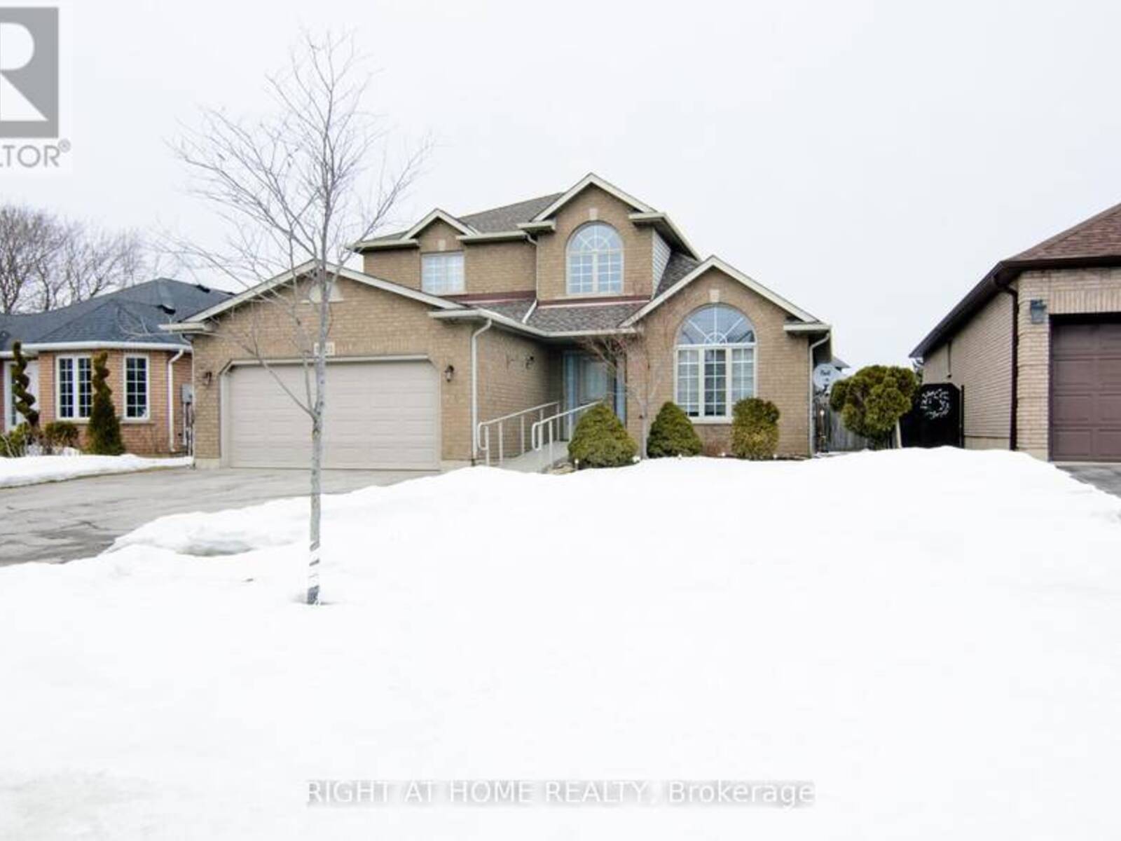 1321 BASELINE ROAD, Hamilton, Ontario L8E 5G1