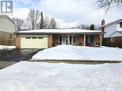 659 CHERRYWOOD DRIVE Burlington Ontario, L7T 3W9