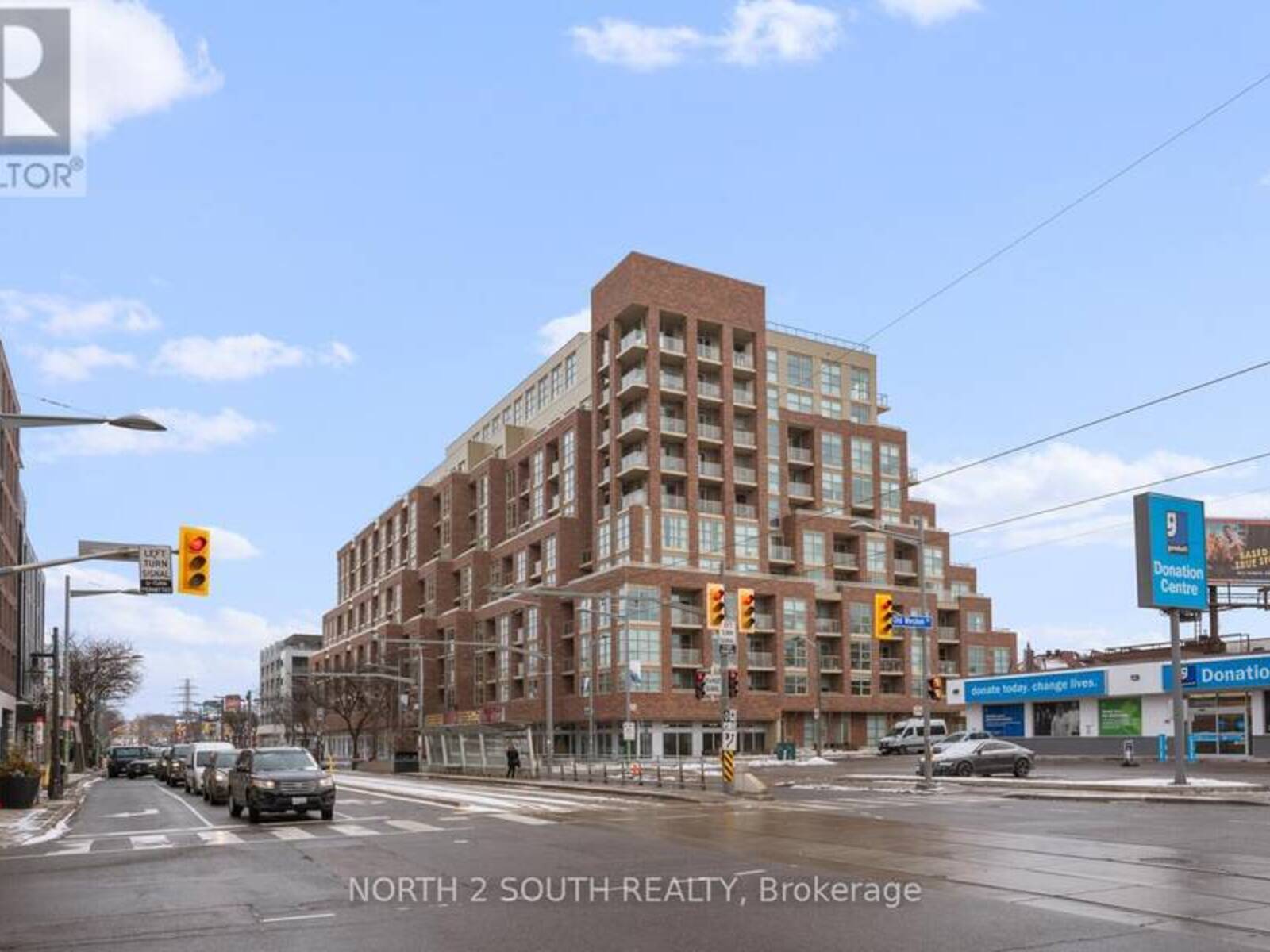 213 - 1787 ST CLAIR AVENUE W, Toronto, Ontario M6N 0B7