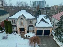 107 GLENRIDGE CRESCENT London Ontario, N6G 4X9