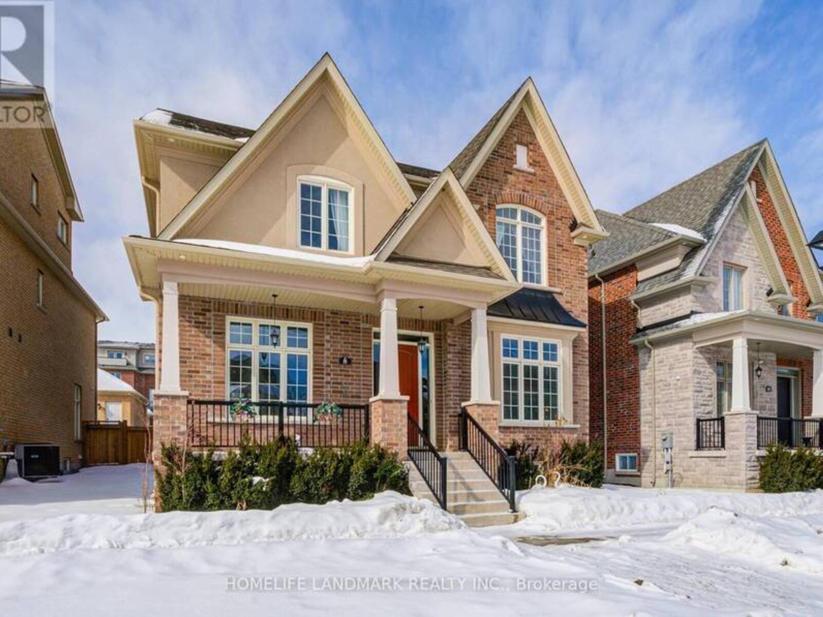 8 TRALEE COURT, Markham, Ontario L6C 0V1