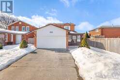 102 RICHVALE DRIVE N | Brampton Ontario | Slide Image One