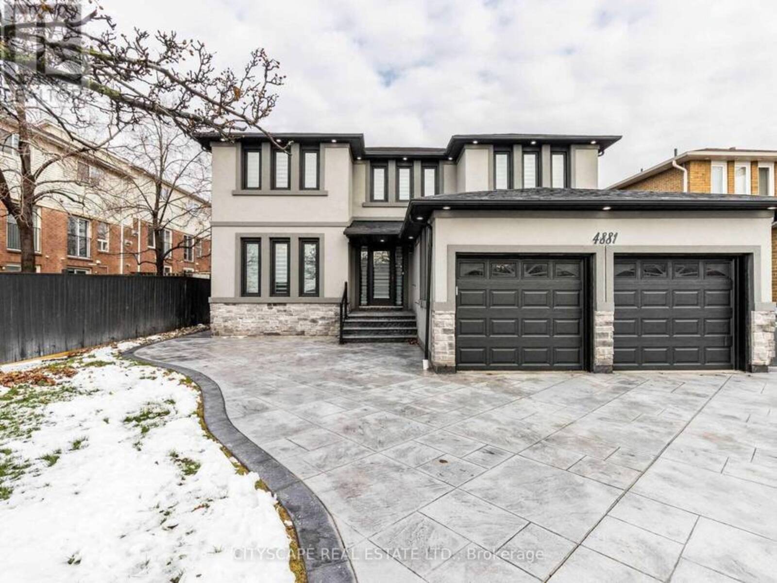 4881 CREDITVIEW ROAD, Mississauga, Ontario L5V 1H8