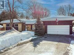 23 STANTON DRIVE Orillia Ontario, L3V 2J9