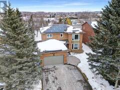 74 ATTRIDGE DRIVE Aurora Ontario, L4G 6J4