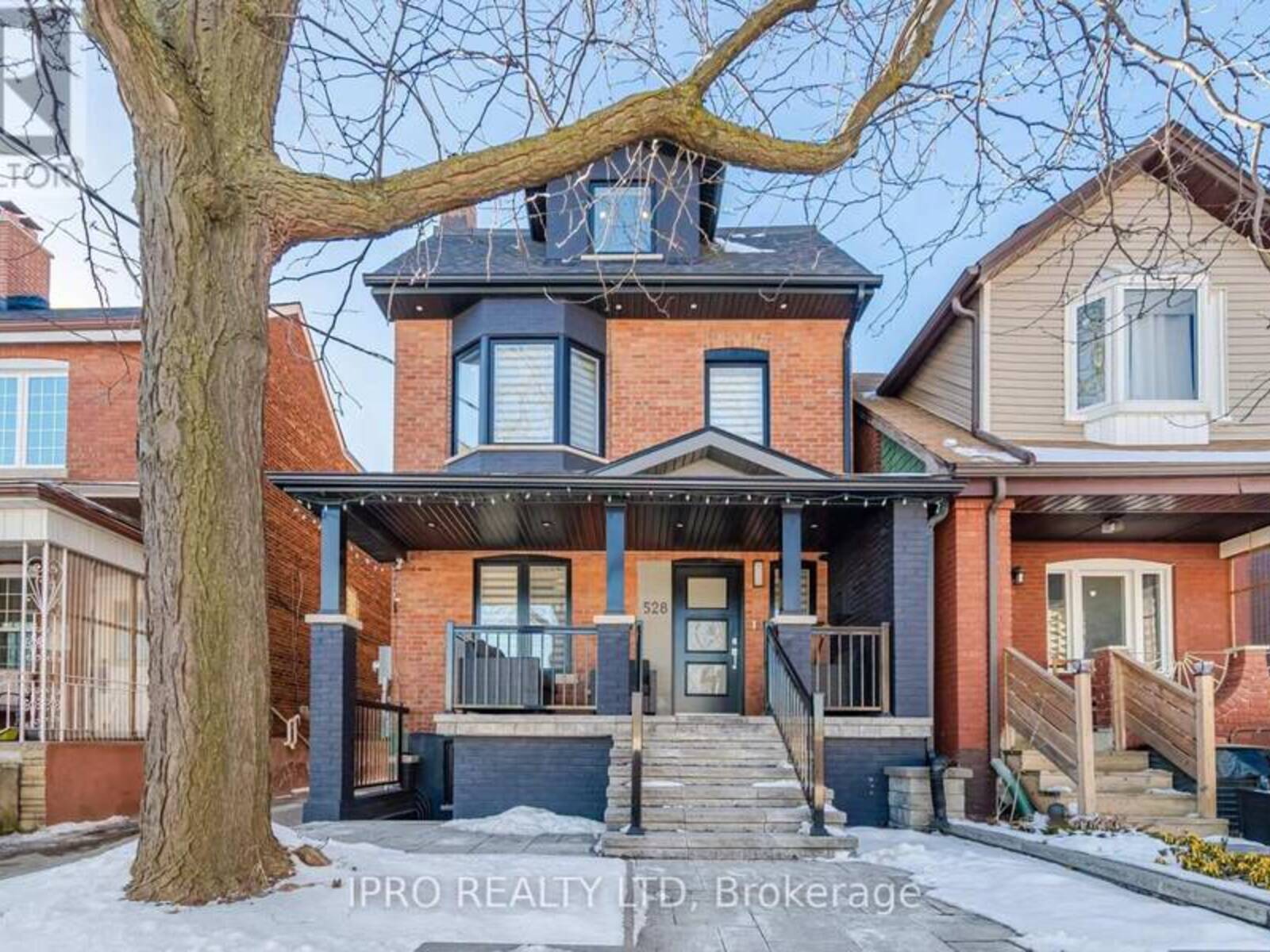 528 BROCK AVENUE, Toronto, Ontario M6H 3N3