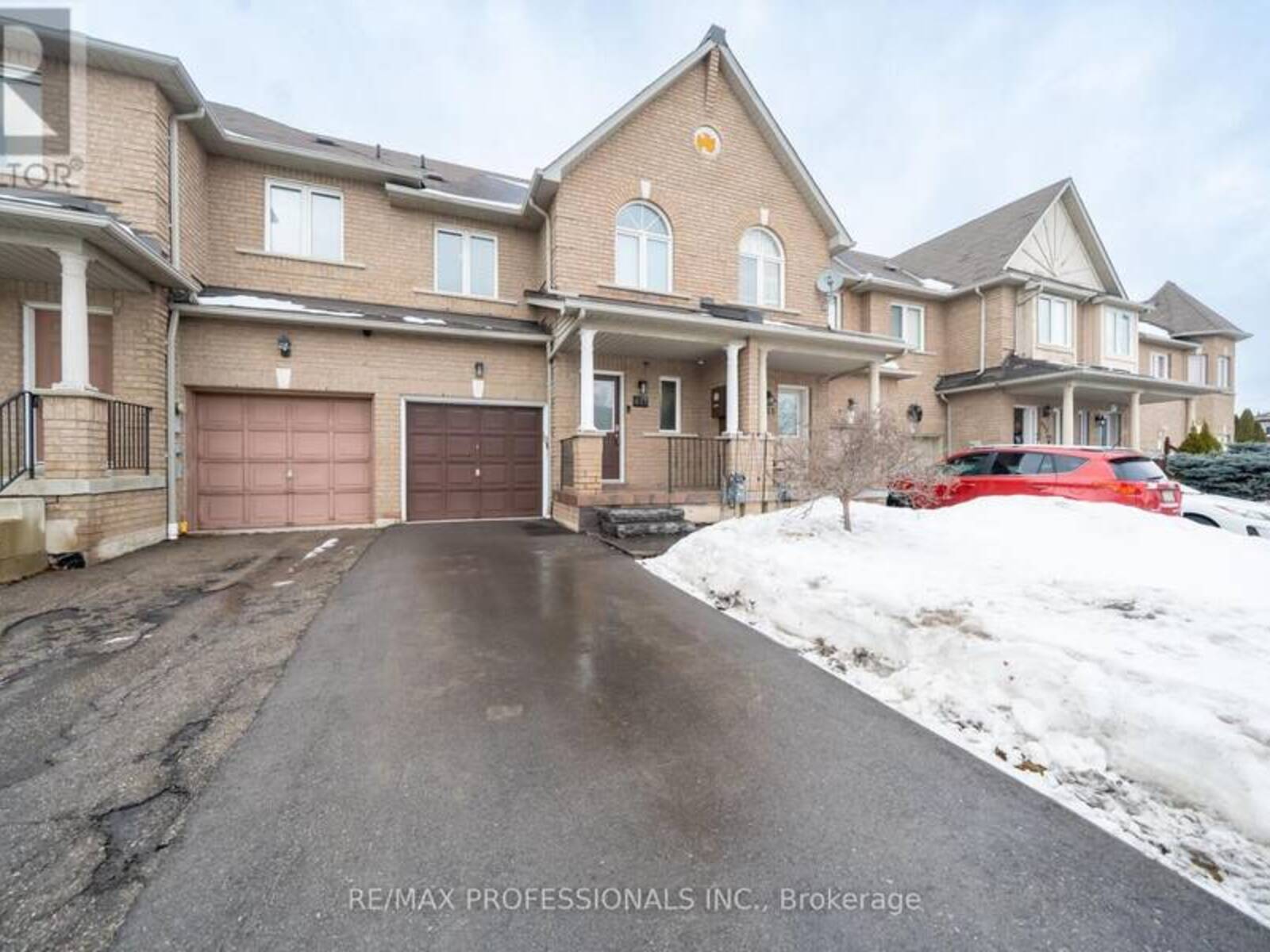 621 LUMBERTON CRESCENT, Mississauga, Ontario L4Z 3Z5