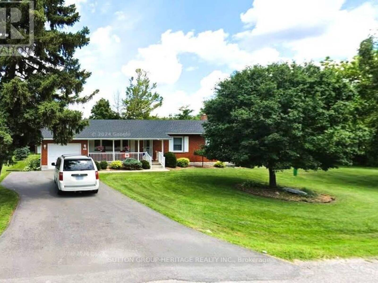 209 HILLVIEW DRIVE, Lakefield, Ontario K9K 2N2