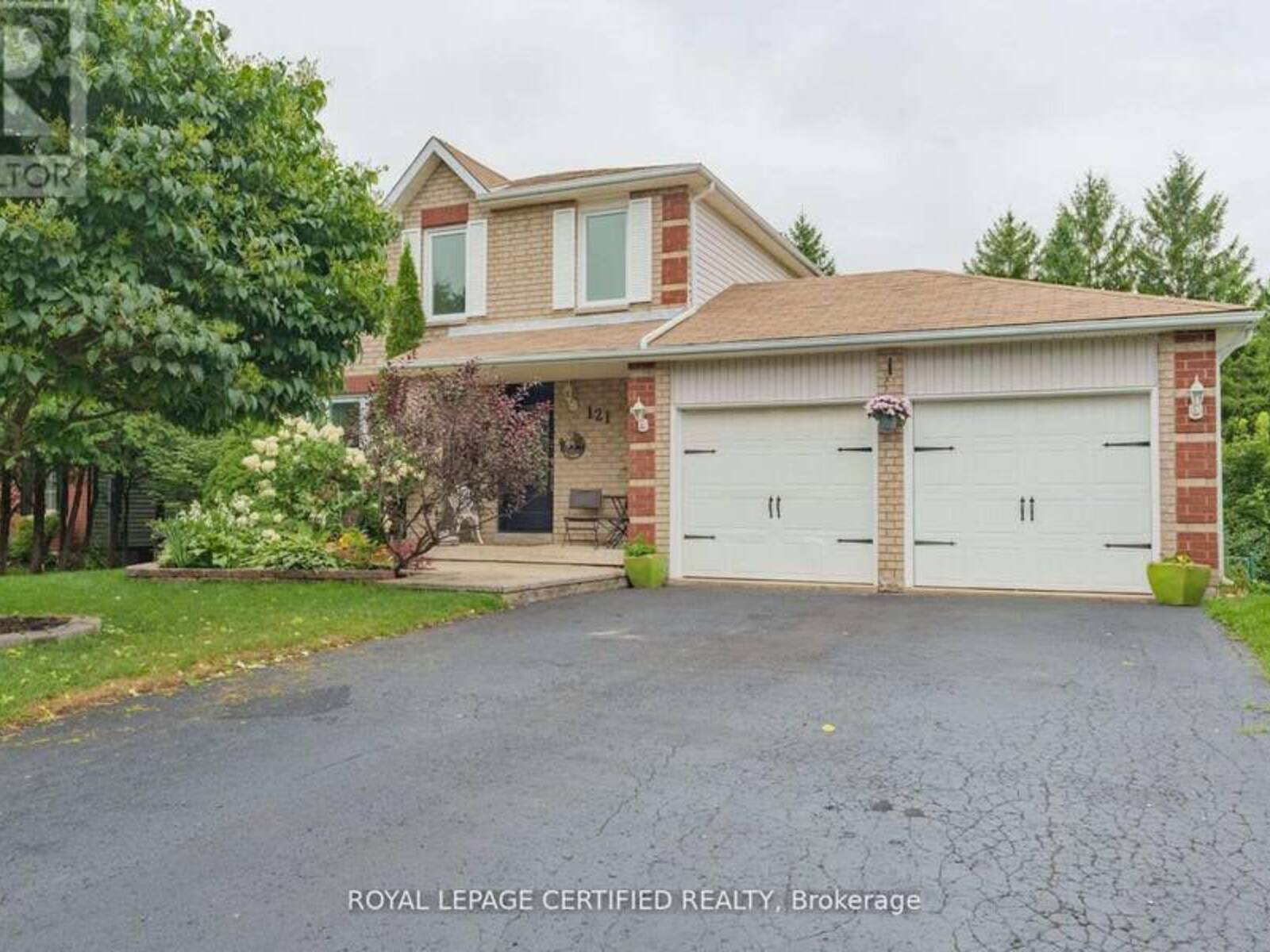 121 LEESON STREET, Grand Valley, Ontario L0N 1G0