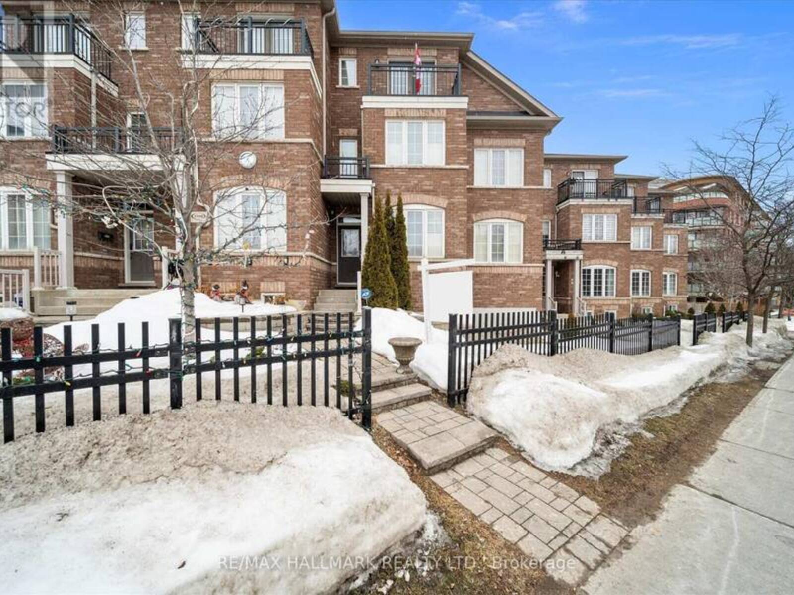 3358C KINGSTON ROAD, Toronto, Ontario M1M 1R2