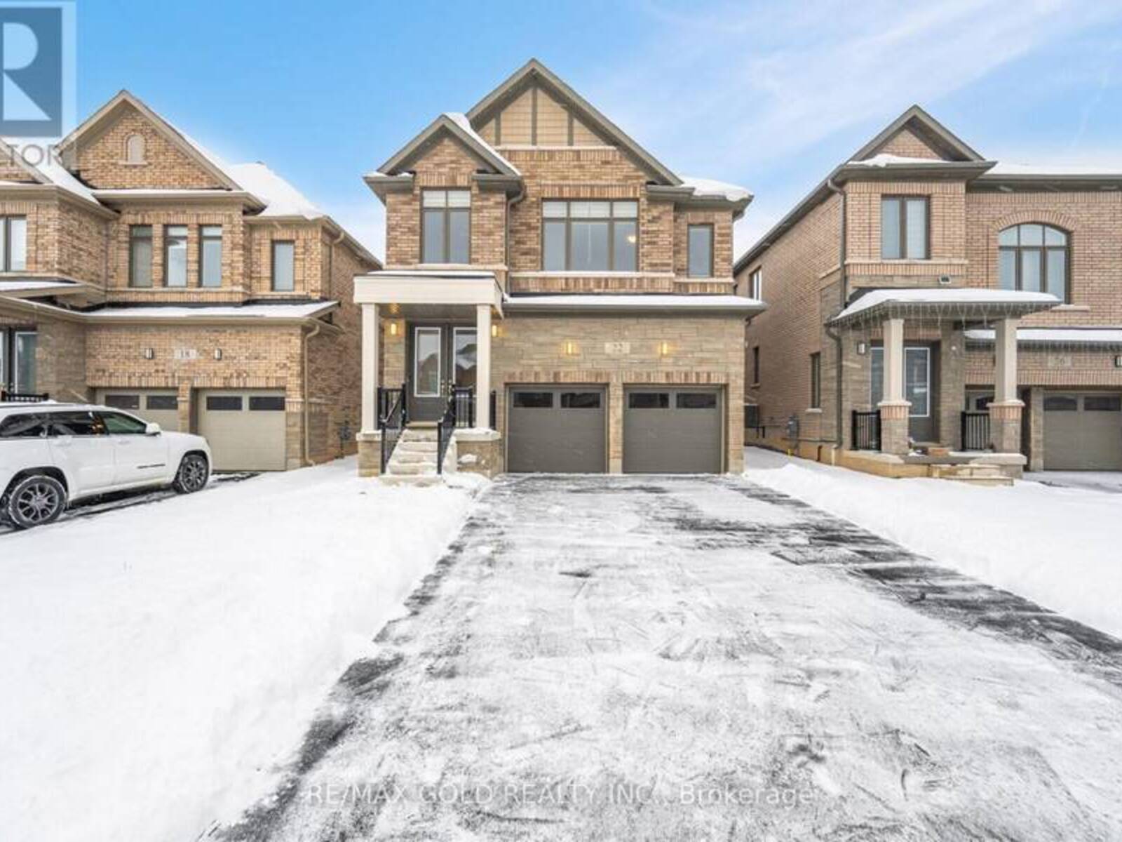 22 PRINCE PHILIP BOULEVARD, Ayr, Ontario N0B 1E0