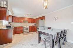 8 BELLINGER DRIVE | Ajax Ontario | Slide Image Nine