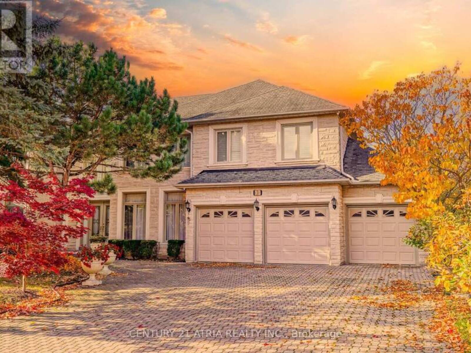 13 BAYVIEW FOREST LANE, Markham, Ontario L3T 7S4