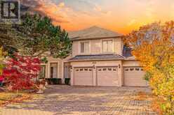 13 BAYVIEW FOREST LANE | Markham Ontario | Slide Image One