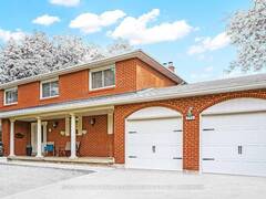 716 CAMERON COURT Mississauga Ontario, L5C 3B9