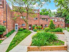 4 - 116 WALES AVENUE Markham Ontario, L3P 3K2