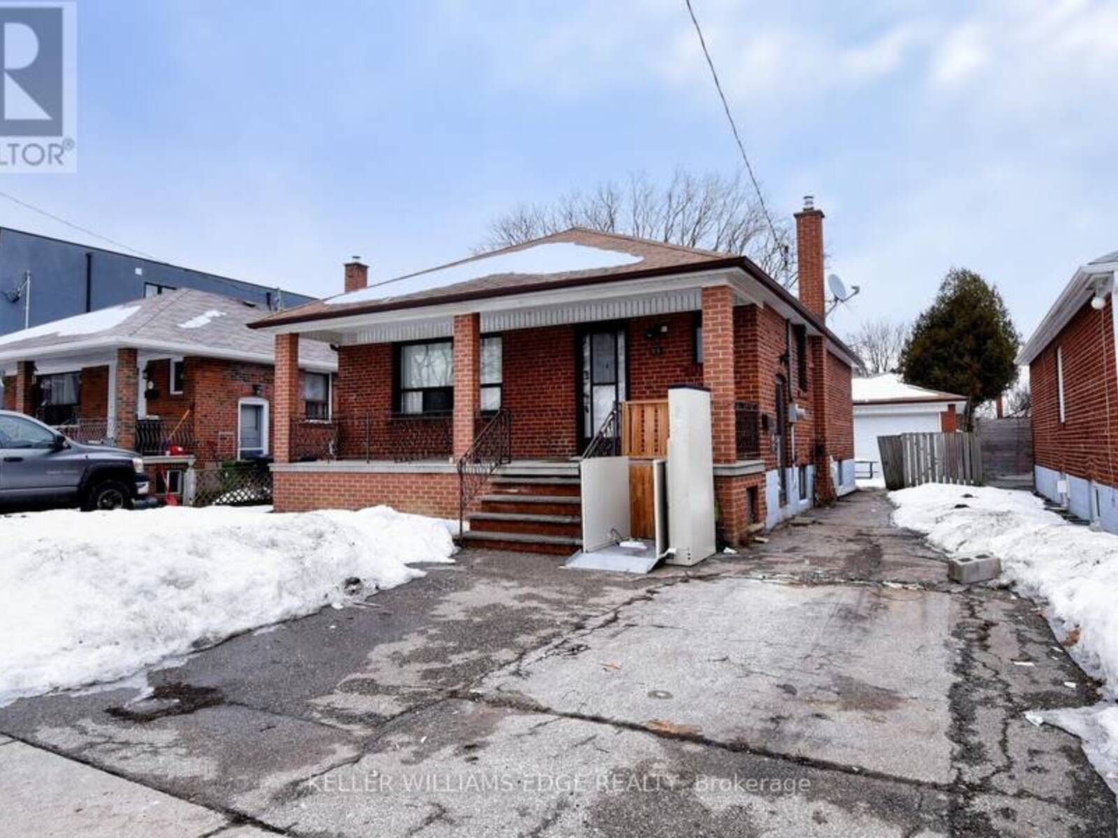 89 NORTH CARSON STREET, Toronto, Ontario M8W 4C6