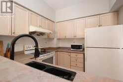 25 - 10 COX BOULEVARD | Markham Ontario | Slide Image Nine