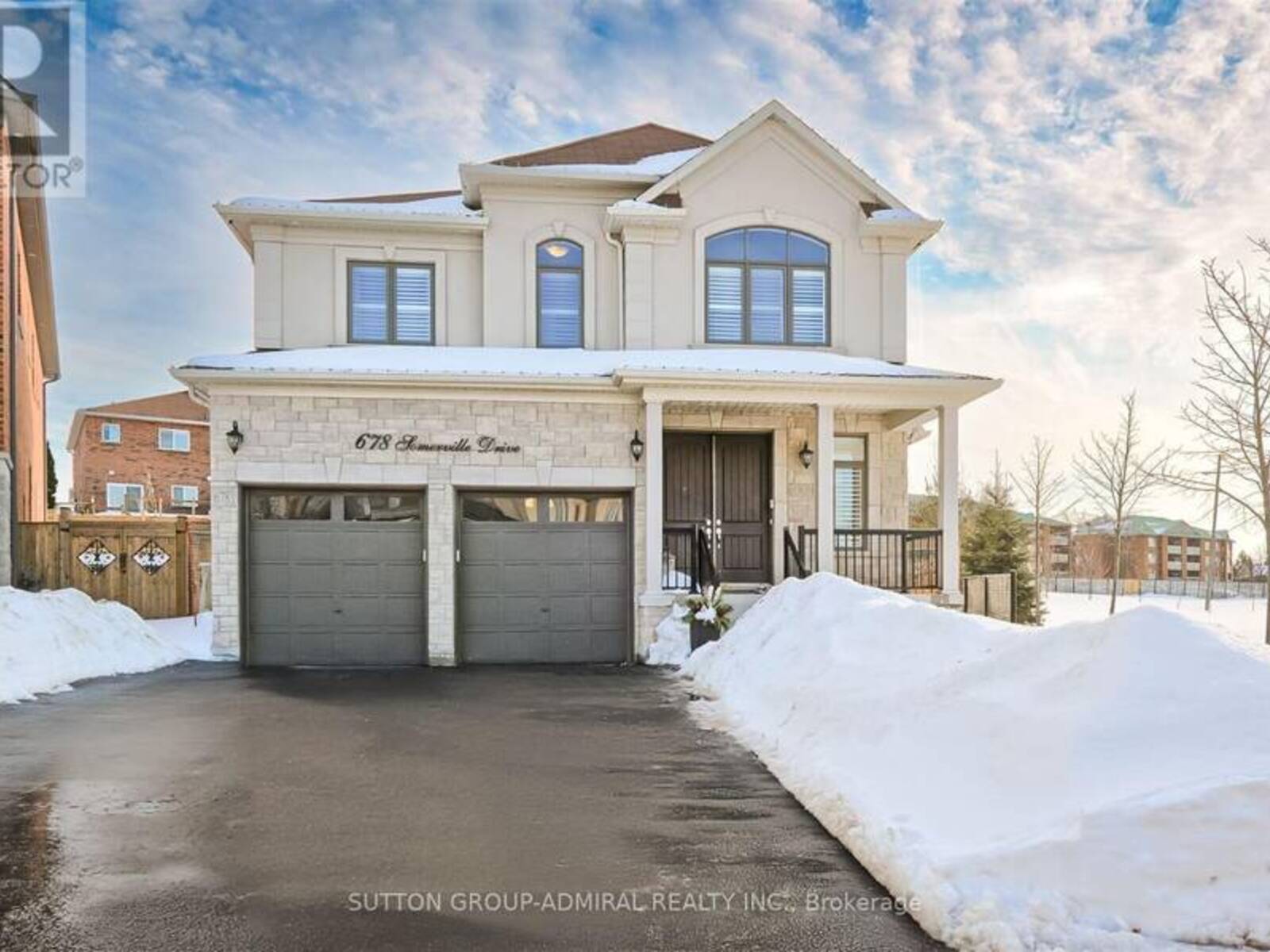 678 SOMERVILLE DRIVE, Newmarket, Ontario L3X 0J6