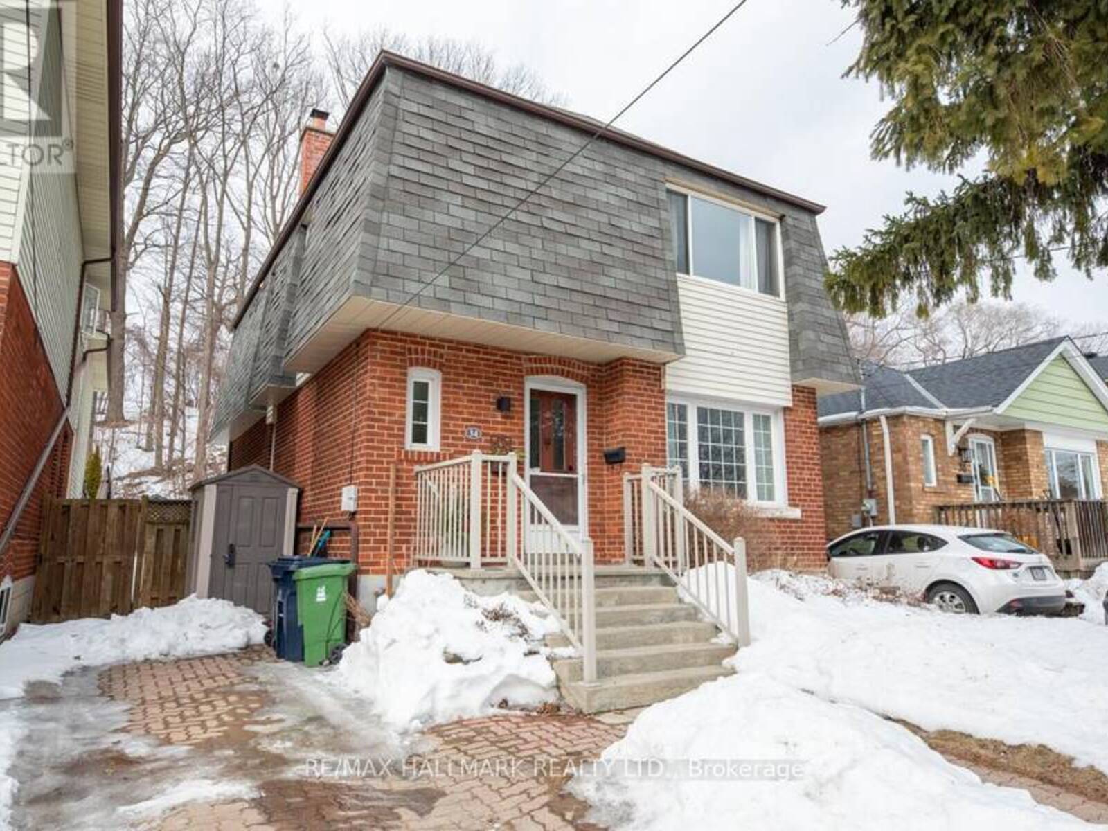 34 RHYDWEN AVENUE, Toronto, Ontario M1N 2E1