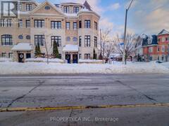 3883B BLOOR STREET W Toronto Ontario, M9B 1L6