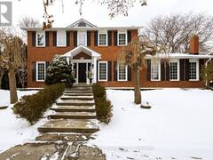 119 ABBEYWOOD TRAIL Toronto Ontario, M3B 3B6