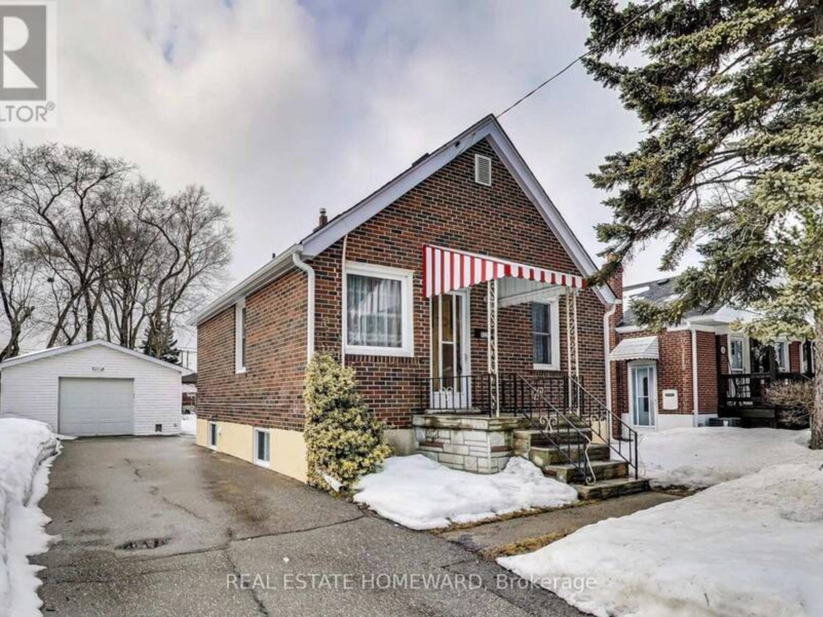 122 CLAREMORE AVENUE, Toronto, Ontario M1N 3S4