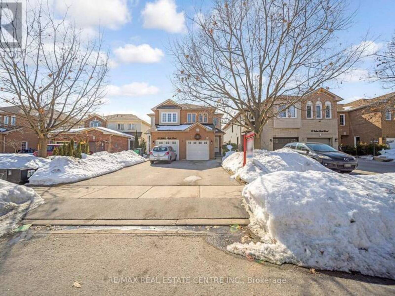 48 YELLOW BRICK ROAD, Brampton, Ontario L6V 4L1