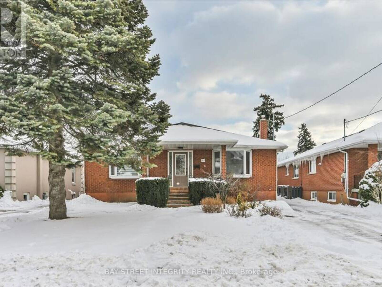 267 REINER ROAD, Toronto, Ontario M3H 2M5