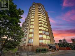 703 - 25 FAIRVIEW ROAD W Mississauga Ontario, L5B 3Y8