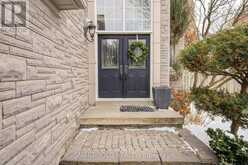 9 ALPINE CRESCENT | Richmond Hill Ontario | Slide Image Three