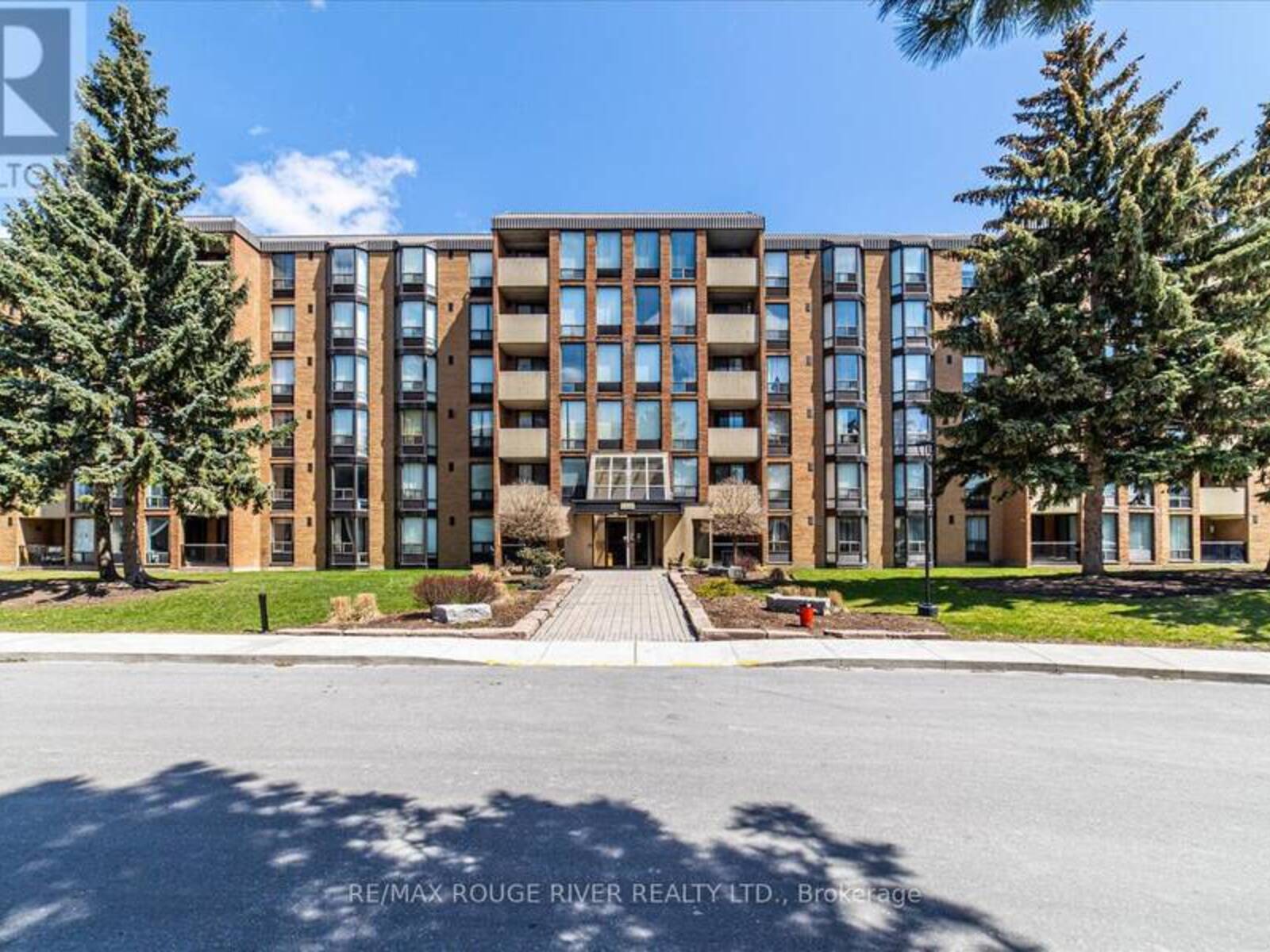 601 - 1535 DIEFENBAKER COURT, Pickering, Ontario L1V 3W2