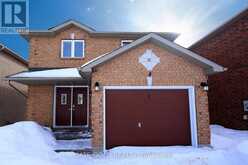 9 HARROGATE COURT | Barrie Ontario | Slide Image One