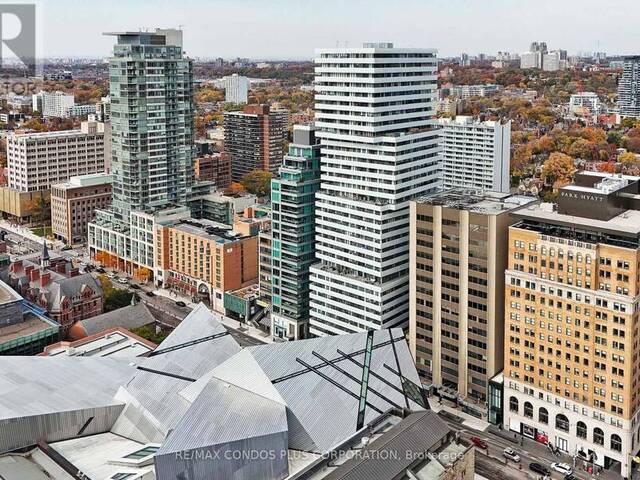 2105 - 200 BLOOR STREET W Toronto Ontario, M5S 0B1 - 2 Bedrooms Condo For Sale