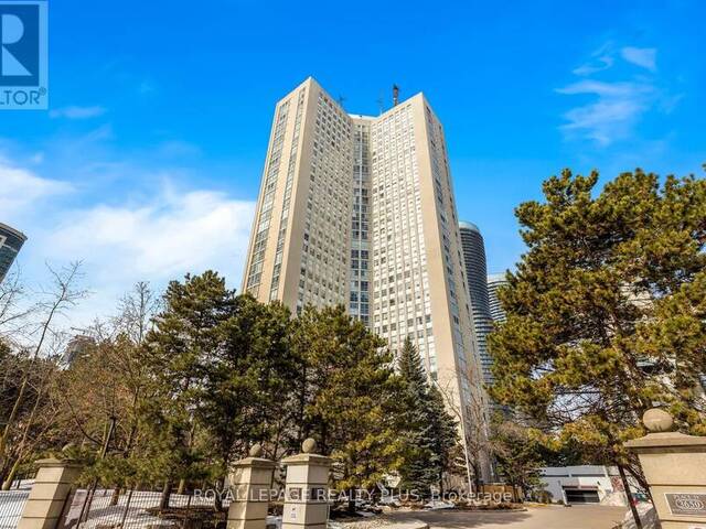 1002 - 3650 KANEFF CRESCENT Mississauga Ontario, L5A 4A1 - 2 Bedrooms Condo For Sale