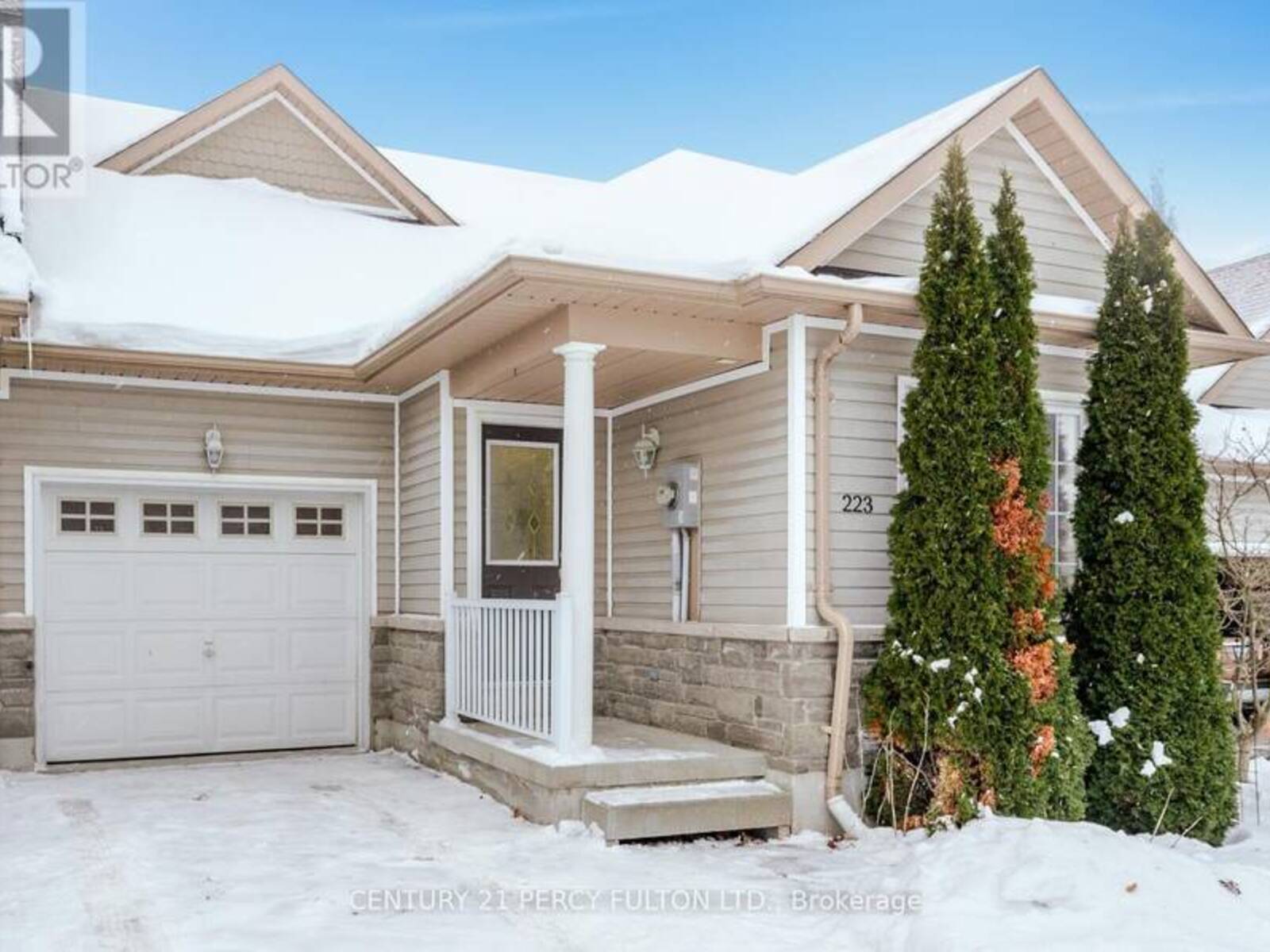 223 COWLING HEIGHTS, Peterborough, Ontario K9K 0B2