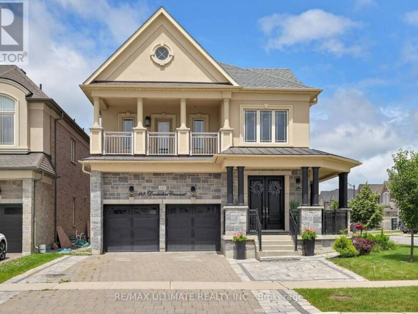 143 DUNROBIN CRESCENT, Vaughan, Ontario L4H 4L6